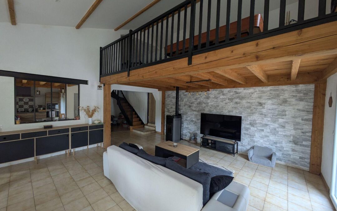 Vente Maison – 7 pièces – 169 m² à Pouzauges – Vendée (85700)